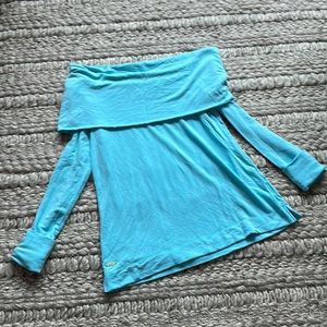 Lilly Pulitzer off the shoulder cowl neck top size M